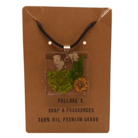 The fall - Square Pendant the-fall-pendant-03